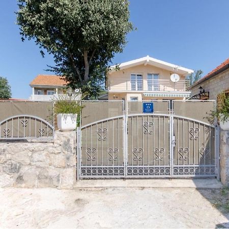 Dalmatian Village Charm - Spacious Villa With Pool Near Trogir Primorski Dolac Eksteriør billede