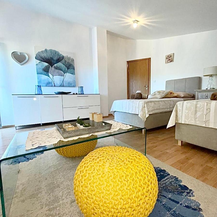 Dalmatian Village Charm - Spacious Villa With Pool Near Trogir Primorski Dolac Eksteriør billede