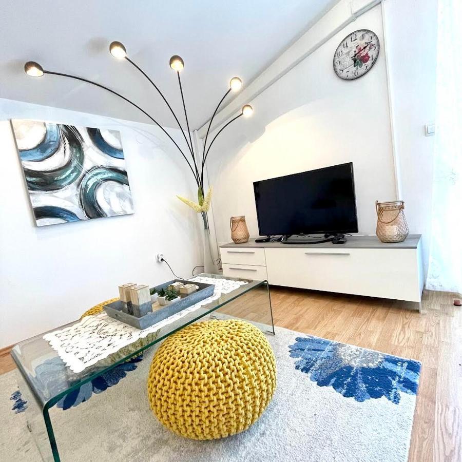 Dalmatian Village Charm - Spacious Villa With Pool Near Trogir Primorski Dolac Eksteriør billede