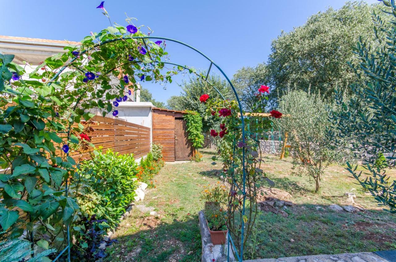 Dalmatian Village Charm - Spacious Villa With Pool Near Trogir Primorski Dolac Eksteriør billede